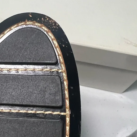 Christian Dior Patent Black Leather Pumps - Picture 17 of 17